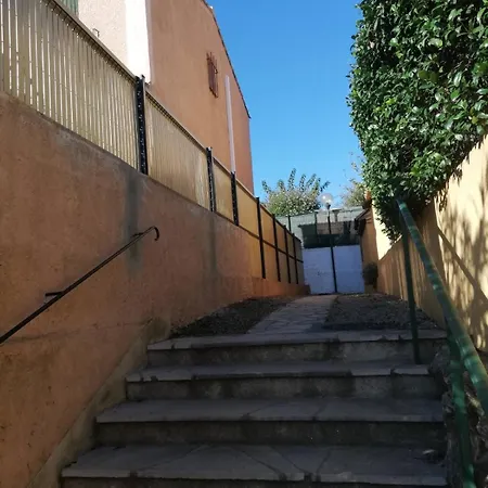 Maison Provencale Proche St Tropez * קוגולין