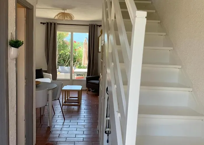Maison Provencale Proche St Tropez كوغولين